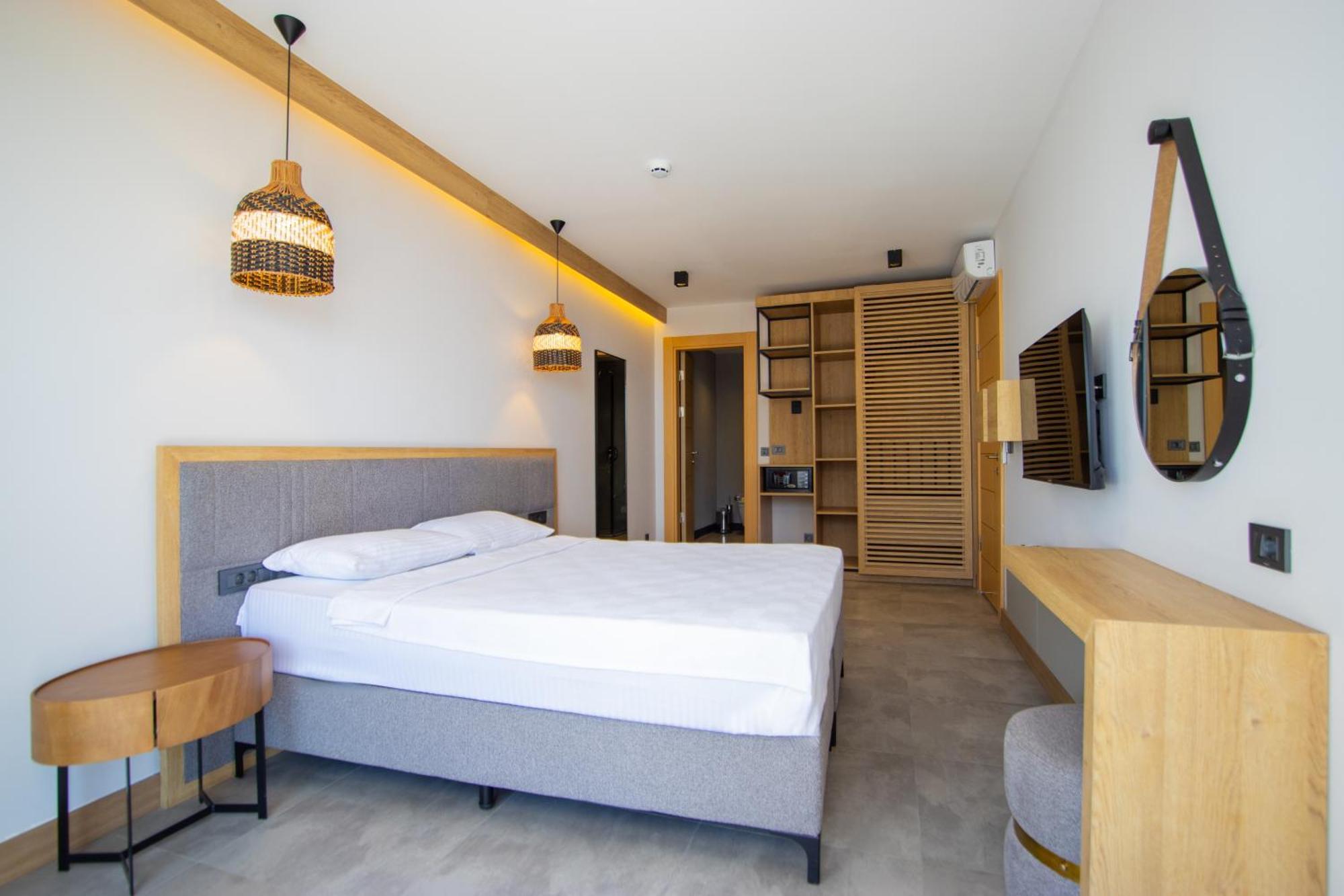Asterina Hotel Тургутрейс Екстер'єр фото